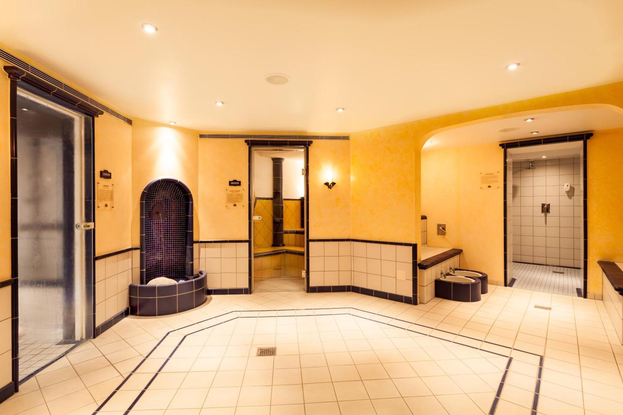 Sporthotel Wildstrubel Lenk Zewnętrze zdjęcie